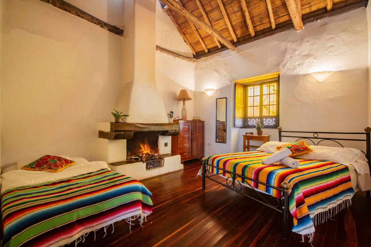 Alegrias Hostel Bogota Ngoại thất bức ảnh